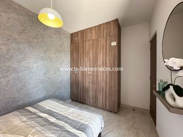 Altos del Marqués Casa Nueva en VENTA