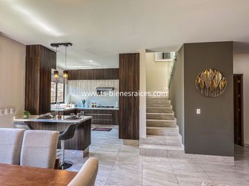 Casa Nueva en VENTA en Altos del Marques (Lomas del Marques)