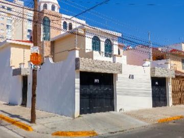 HERMOSA CASA EN VENTA EN LOMAS INDEPENDENCIA
