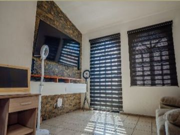 HERMOSA CASA EN VENTA EN LOMAS INDEPENDENCIA