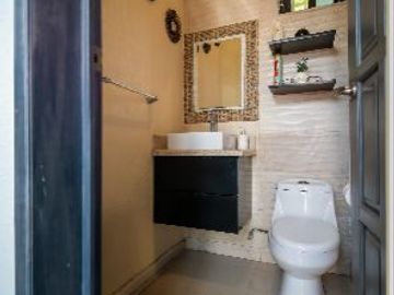 HERMOSA CASA EN VENTA EN LOMAS INDEPENDENCIA