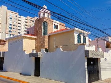 HERMOSA CASA EN VENTA EN LOMAS INDEPENDENCIA