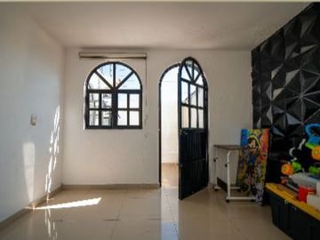 HERMOSA CASA EN VENTA EN LOMAS INDEPENDENCIA