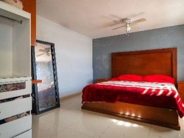 HERMOSA CASA EN VENTA EN LOMAS INDEPENDENCIA