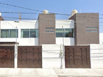 Casa en Venta Arboledas de Loma Bella, Puebla Recuperación Bancaria