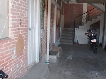 SE VENDE EDIFICIO DE DEPARTAMENTOS CON BODEGA EN LOS ENCINOS, CIUDAD DE MÉXICO