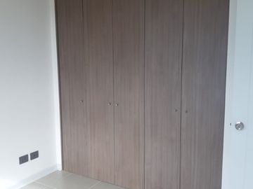 Depto Terraza, 2d 1b Estacionamiento Y Bod, Pasos del Metro