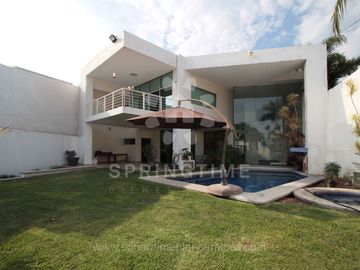 VISTA HERMOSA EN PRIVADA CON VIGILANCIA