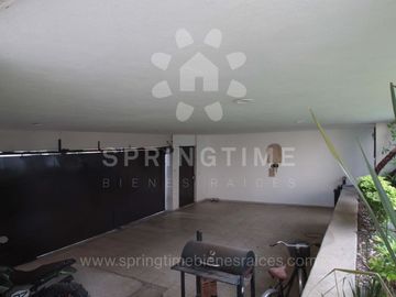 VISTA HERMOSA EN PRIVADA CON VIGILANCIA