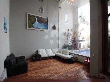 VISTA HERMOSA EN PRIVADA CON VIGILANCIA