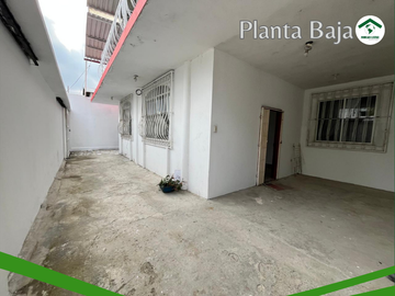 EN VENTA CASA CON DOS DEPARTAMENTOS DE OPORTUNIDAD  DE VENTA EN CRUCITA