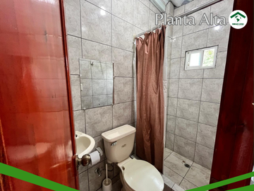EN VENTA CASA CON DOS DEPARTAMENTOS DE OPORTUNIDAD  DE VENTA EN CRUCITA