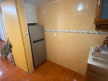 Coqueta Casa Sola, iluminada, c/vigilancia y excelente ubicación, en Coapa