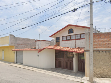 AMPLIA CASA EN RECUPERACION EN TLAXCALA!!!!