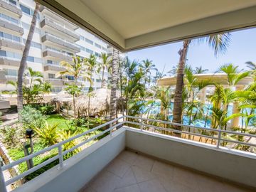 Departamento a pie de playa en Venta, Quintas del mar 2,