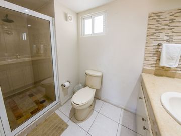 Departamento a pie de playa en Venta, Quintas del mar 2,