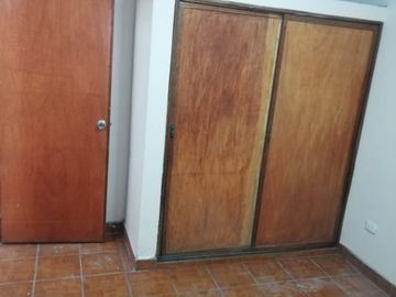 ¡Vendo Casa! en Av. Zaragoza - Urb. Pro 4to Sector Los Olivos