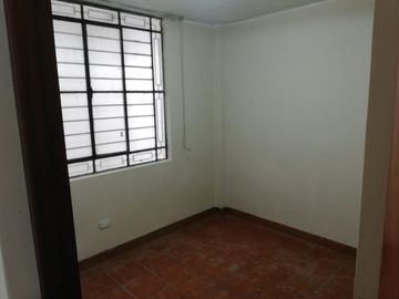 ¡Vendo Casa! en Av. Zaragoza - Urb. Pro 4to Sector Los Olivos