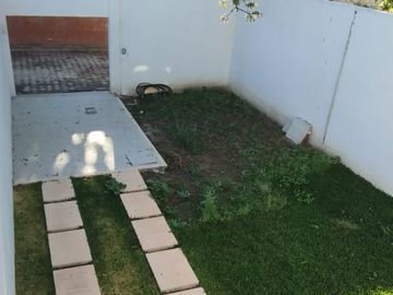 VENTA DE CASA DE 2 NIVELES EN LA COL. OTILIO MONTAÑO
