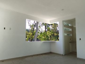 VENTA DE CASA DE 2 NIVELES EN LA COL. OTILIO MONTAÑO
