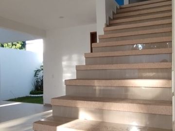 VENTA DE CASA DE 2 NIVELES EN LA COL. OTILIO MONTAÑO