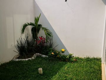 VENTA DE CASA DE 2 NIVELES EN LA COL. OTILIO MONTAÑO