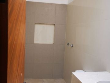 VENTA DE CASA DE 2 NIVELES EN LA COL. OTILIO MONTAÑO