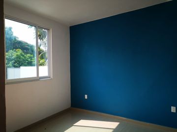 VENTA DE CASA DE 2 NIVELES EN LA COL. OTILIO MONTAÑO