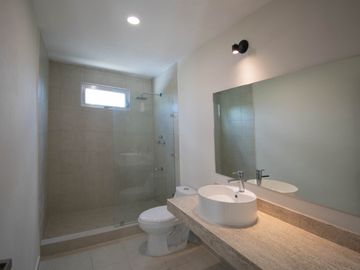 RESIDENCIA EN VENTA EN PRIVADA XCUMPICH