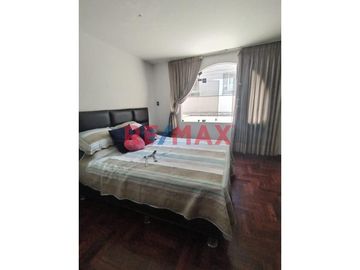 Casa En Venta De Ocasión Por Mudanza - Sta Catalina, La Victoria.