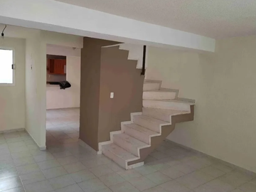 CASA EN CONDOMINIO EN ECATEPEC, AV INDEPENDENCIA