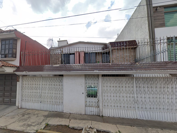 CASA EN RECUPERACION EN TOLUCA!!!!
