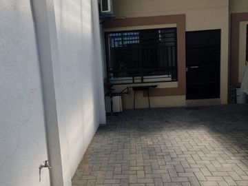 CASA EN VENTA EN VERGELES 3RA. ETAPA - UNA PLANTA. (CERCA AV. NARCISA DE JESÚS Y MALL DEL NORTE.)