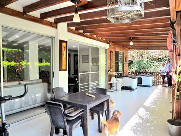 SE VENDE CASA DE 3 NIVELES EN PACE, SUR DE CALI -  CONJUNTO CERRADO