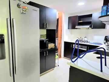 SE VENDE CASA DE 3 NIVELES EN PACE, SUR DE CALI -  CONJUNTO CERRADO
