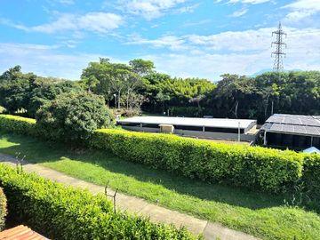 SE VENDE CASA DE 3 NIVELES EN PACE, SUR DE CALI -  CONJUNTO CERRADO