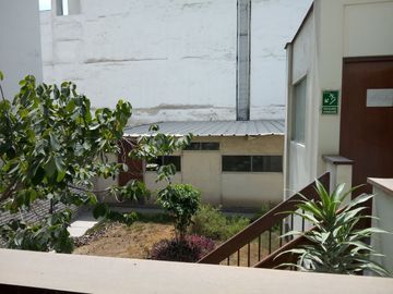 CASA EN MIRAFLORES, CALLE TACNA, ESPECTACULAR ZONA  DE PARQUES PARA PROYECTO IINMOBILIARIO