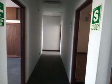 CASA EN MIRAFLORES, CALLE TACNA, ESPECTACULAR ZONA  DE PARQUES PARA PROYECTO IINMOBILIARIO