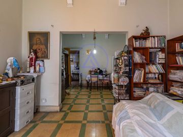 VENDO CASA EN JESUS MARÍA CERCA AV. SAN FELIPE