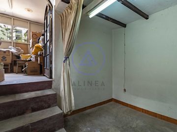 VENDO CASA EN JESUS MARÍA CERCA AV. SAN FELIPE