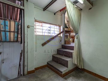 VENDO CASA EN JESUS MARÍA CERCA AV. SAN FELIPE