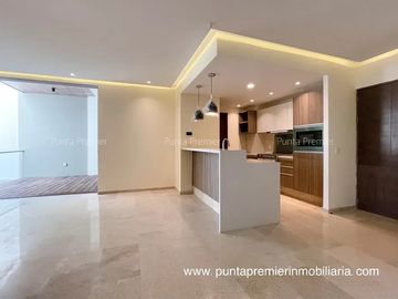 Departamento en Venta Nuevo de Lujo Torre Mar Siete en Country Club, Guadalajara