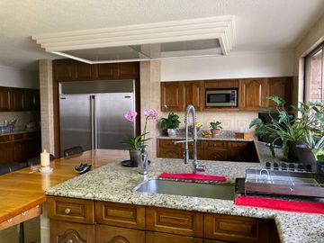 Casa en Venta en Bosques de las Lomas