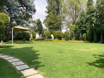 Casa en Venta en Bosques de las Lomas