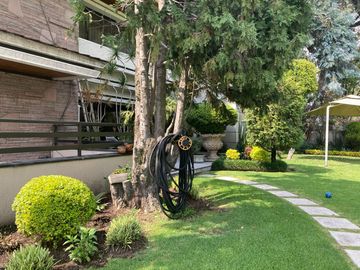Casa en Venta en Bosques de las Lomas