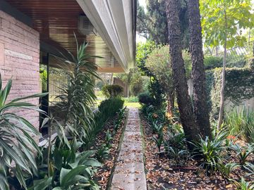 Casa en Venta en Bosques de las Lomas