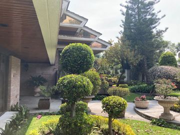 Casa en Venta en Bosques de las Lomas