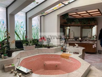 Casa en Venta en Bosques de las Lomas