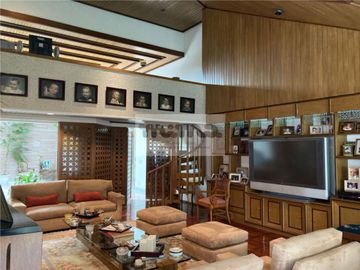 Casa en Venta en Bosques de las Lomas