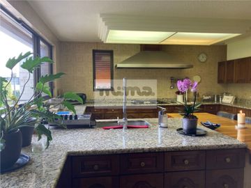 Casa en Venta en Bosques de las Lomas